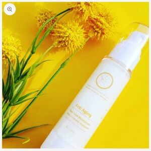 The Skinfeed Cosmetic Face Feed Moisturizer